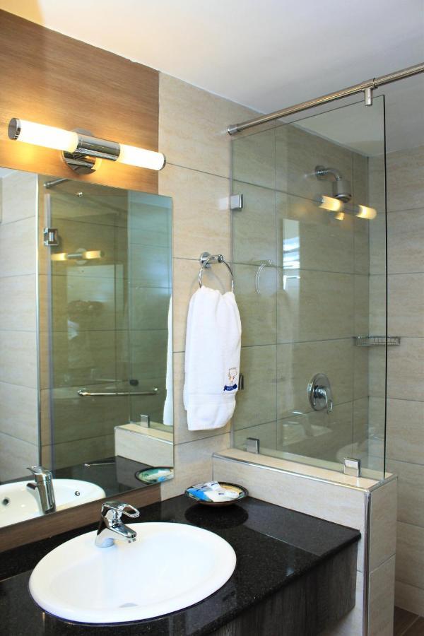Merica Hotel Nakuru Eksteriør billede