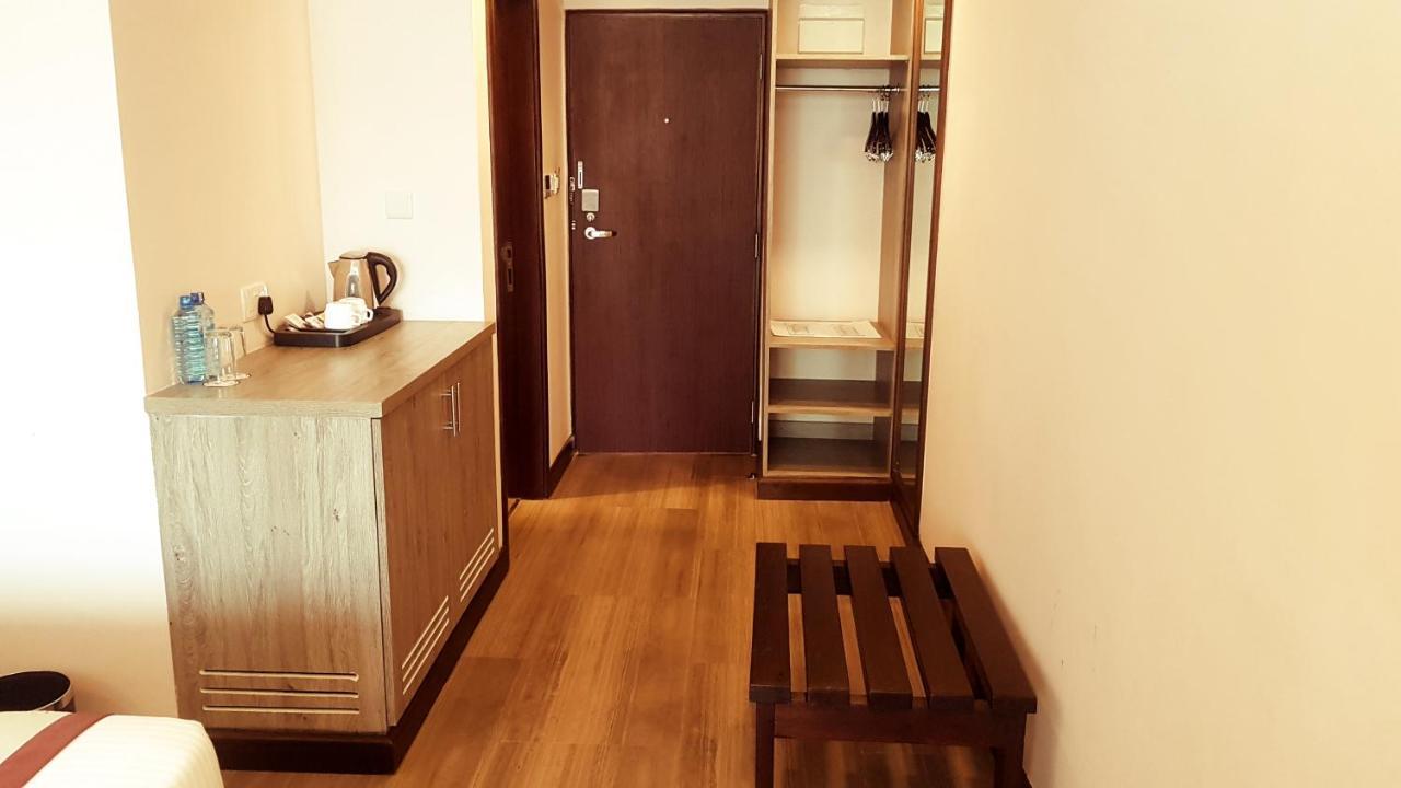 Merica Hotel Nakuru Eksteriør billede