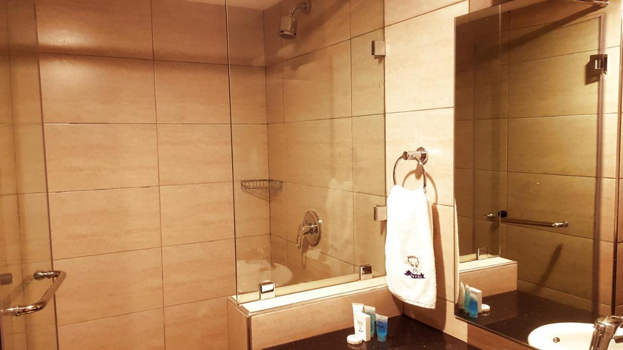 Merica Hotel Nakuru Eksteriør billede